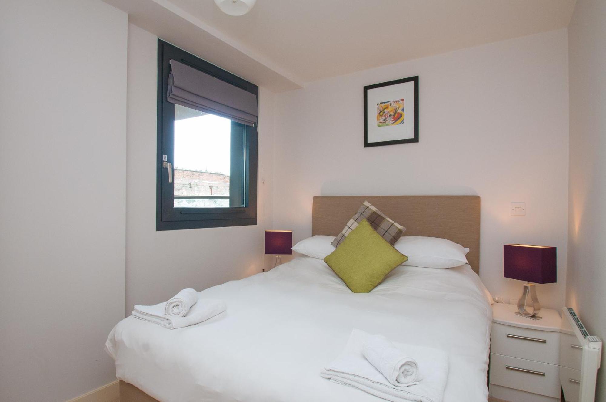 Cleyro Serviced Apartments - Finzels Reach Бристоль Номер фото