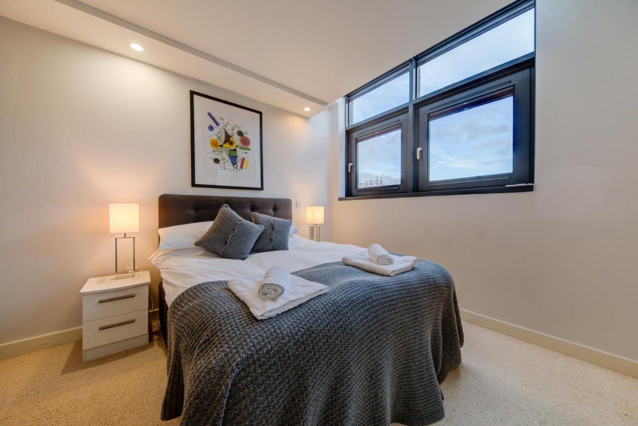 Cleyro Serviced Apartments - Finzels Reach Бристоль Екстер'єр фото
