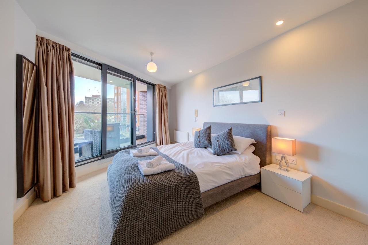 Cleyro Serviced Apartments - Finzels Reach Бристоль Екстер'єр фото
